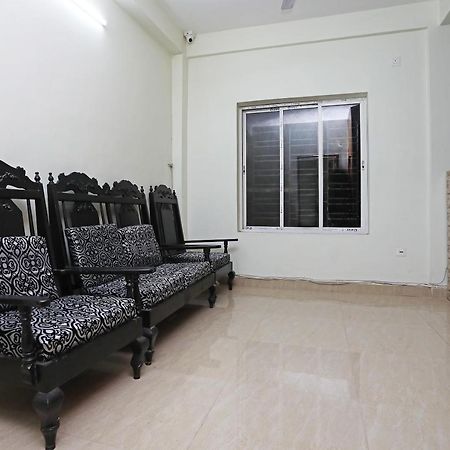 Oyo 17187 Urban Casa Hotel Kolkata Ngoại thất bức ảnh