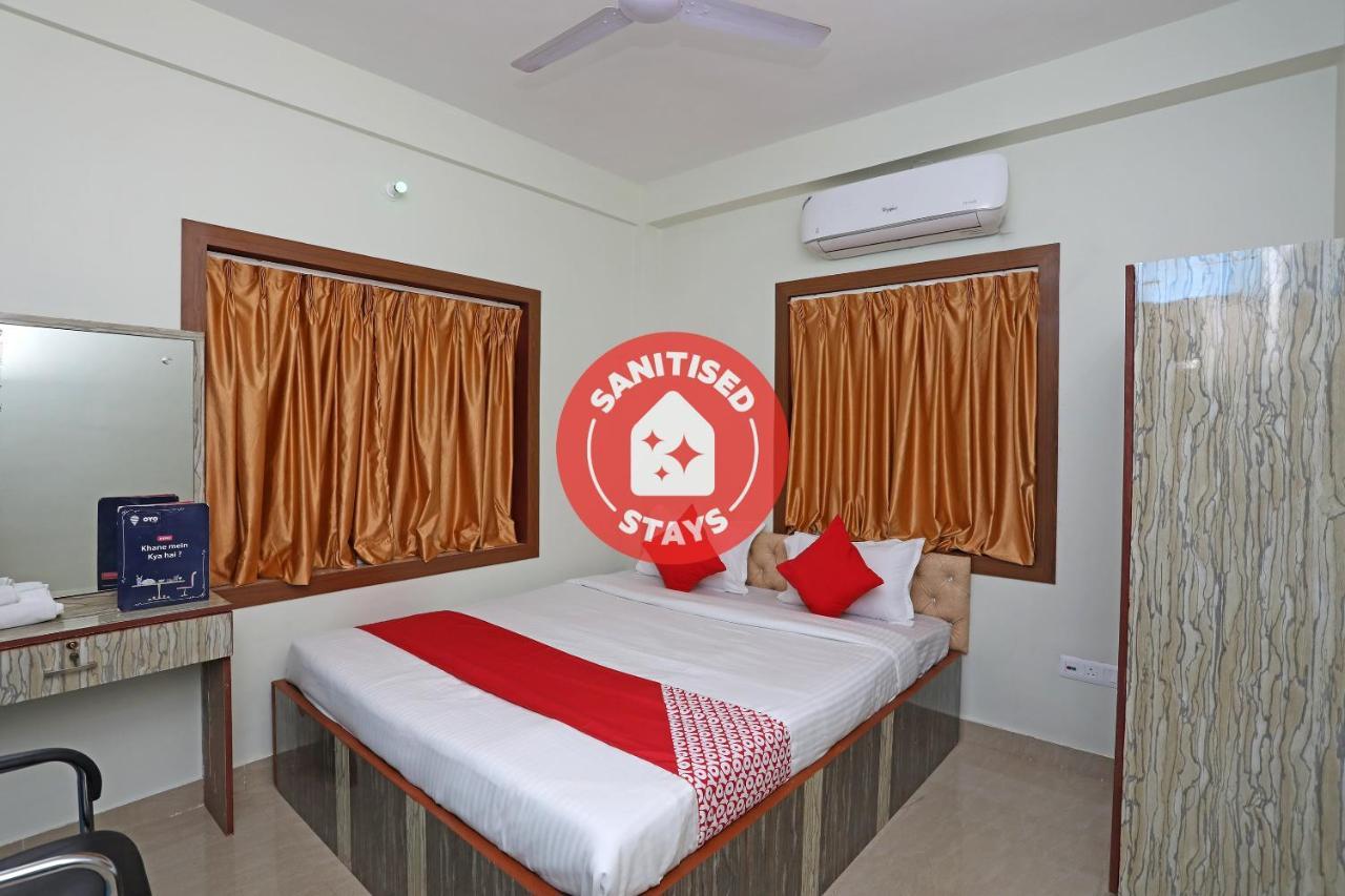 Oyo 17187 Urban Casa Hotel Kolkata Ngoại thất bức ảnh